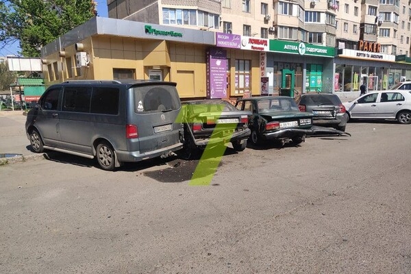 Пьяный и без прав: в Одессе водитель повредил 9 авто, пытаясь убежать от копов