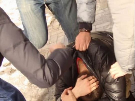 Справа месників: батько вбитого хлопчика, який організував полювання на педофіла, переведений під домашній арешт