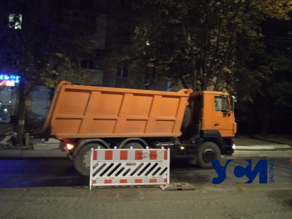 На Черняховского наконец-то начали укладывать асфальт 