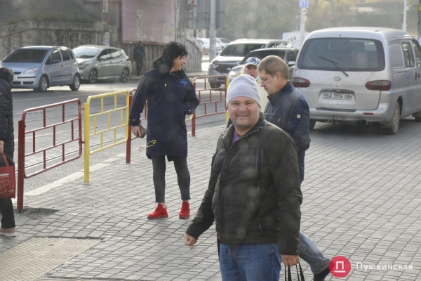 Первый рейс и удивлённые лица: как в Одессе запустили новый электробусный маршрут. Фоторепортаж