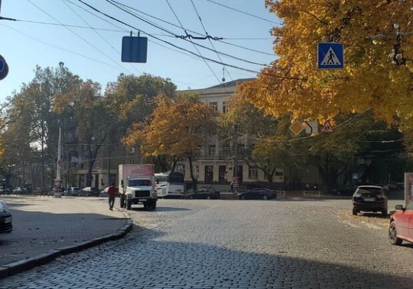В центре Одессы изменили движение: схема