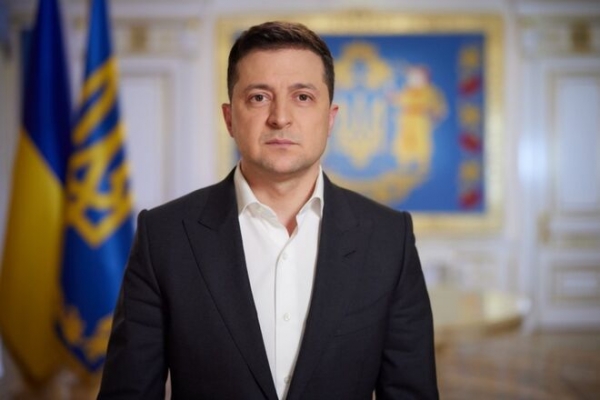 
Зеленский не может ветировать законопроект о военных преступниках, он обязан его подписать, – Кравец
