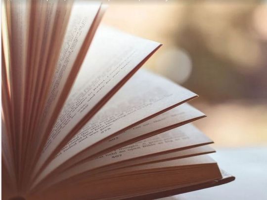 Діккенс, Флегг, Грішем: 7 книг, які варто перечитати напередодні Різдва