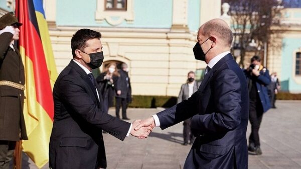 Вопрос вступления Украины в НАТО не актуален &mdash; канцлер ФРГ