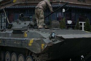 В ВСУ показали военную технику в центре Одессы