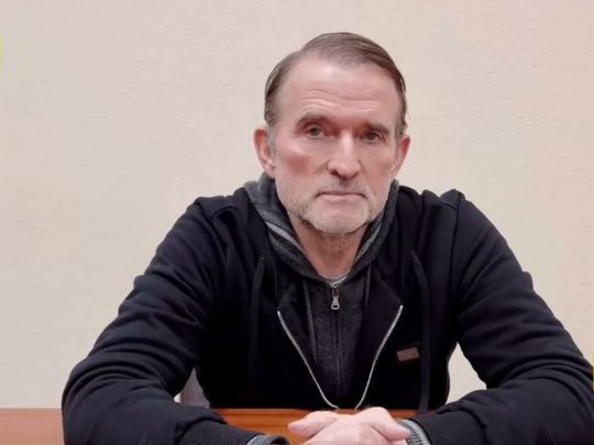 Медведчук «зливає» компромат на Порошенка: що кум Путіна розповів на допиті у СБУ