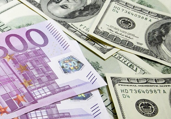 Курс валют в Украине 7 декабря 2022 года: сколько стоит доллар и евро