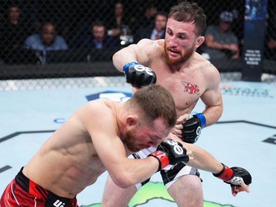 Грузинський боєць UFC побив росіянина та&nbsp;прокричав &laquo;Слава Україні!&raquo; (відео)