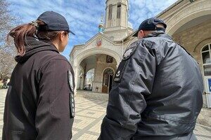 На Пасху за порядком в Одесской области будут следить более двух тысяч полицейских На Пасху за порядком в Одесской области будут следить более двух тысяч полицейских