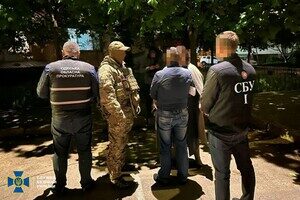 Депутата Одесского облсовета и его жену задержали за мошенничество с землей у моря Депутата Одесского облсовета и его жену задержали за мошенничество с землей у моря