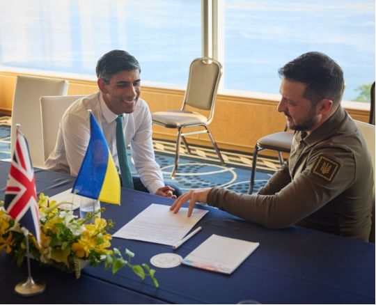 Зеленський відвідав саміт G7 у Японії і провів низку зустрічей зі світовими лідерами (фото, відео)