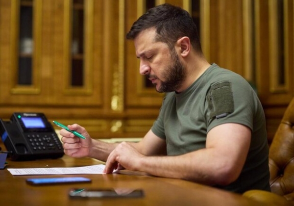 Зеленский внес законопроект о новых праздничных датах