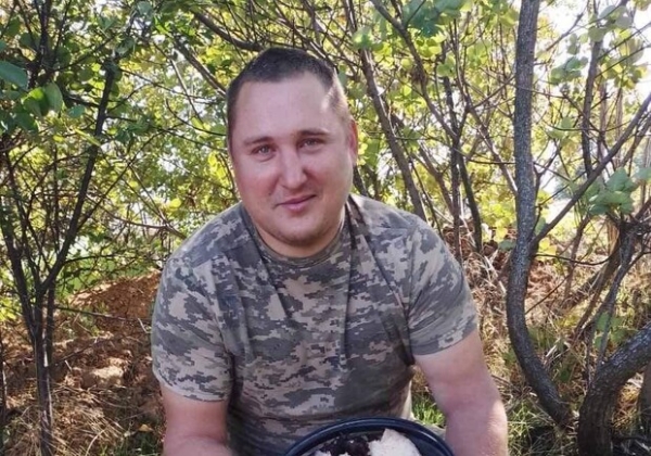 В Одесской области прощаются с военным, который погиб на фронте