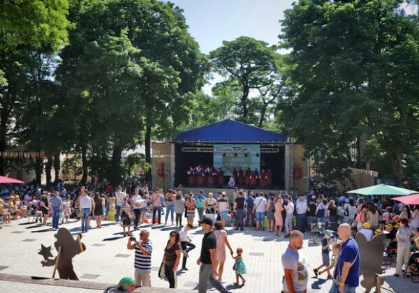 Концерты KOLA и "V.I.P. Тернопіль": куда пойти в Одессе в эти выходные