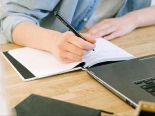 Непрацюючим пенсіонерам розповіли, які документи потрібно подати до ПФУ для нарахування субсидії