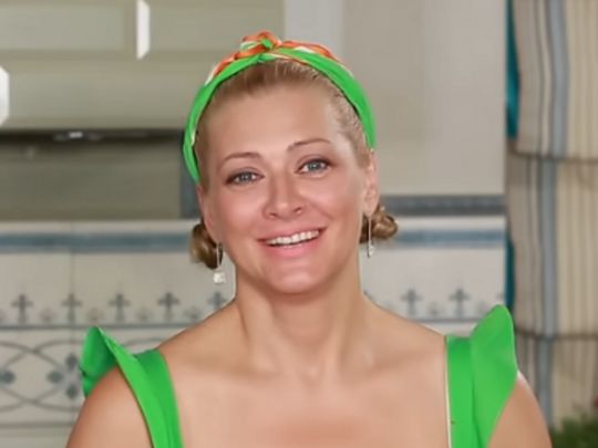Смак родом із&nbsp;дитинства: пиріг &laquo;Ледача ватрушка&raquo; від Тетяни Литвинової (відео)