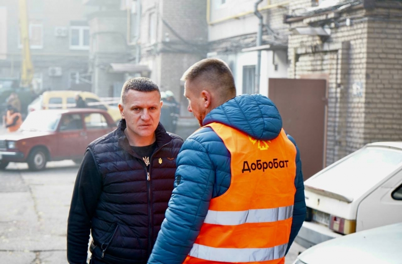 Внаслідок нічного удару по Запоріжжю пошкоджено близько 30 багатоповерхівок, — секретар міськради (фото, відео)