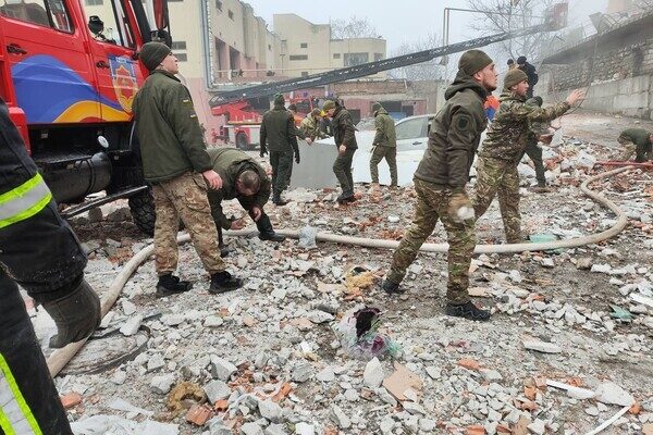 Сегодняшние взрывы в Одессе и еще один прилет в ЖК: что известно на данный момент (обновляется) Сегодняшние взрывы в Одессе и еще один прилет в ЖК: что известно на данный момент (обновляется)
