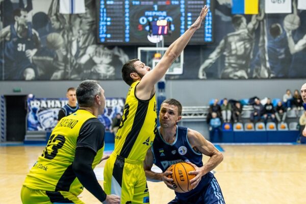 Баскетбол. &laquo;БІПА&raquo; дала бій головному фавориту чемпіонату України