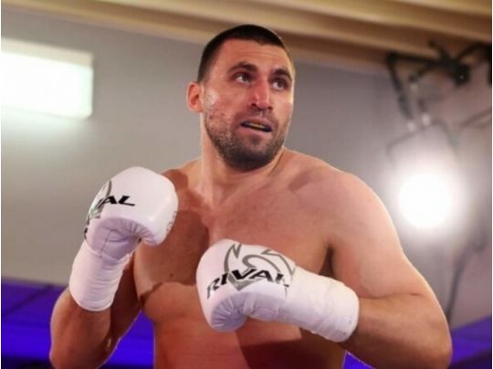 Українець Вихрист виграв бій у&nbsp;Німеччині, тричі поклавши суперника на&nbsp;підлогу рингу (відео)