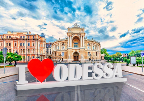 Нестрашна война и обстрелы: 10 причин почему люди переезжают в Одессу
