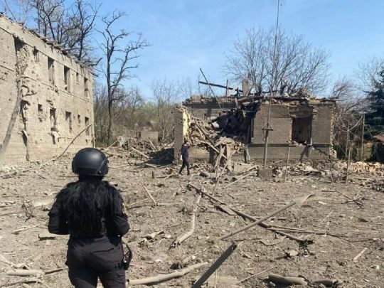 Ворог потужно вдарив по&nbsp;Костянтинівці: зруйновано десятки будинків, під завалами шукають людей (фото)