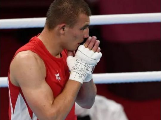 Боксер Хижняк побив дворазового олімпійського чемпіона і&nbsp;битиметься за&nbsp;&laquo;золото&raquo; Ігор-2024 (відео)