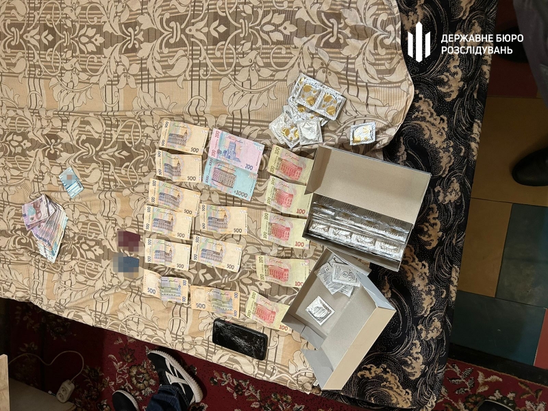 Прибуткова справа: працівники ДСНС та нацгвардієць організували бордель на Дніпропетровщині