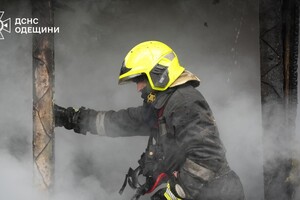 В Аркадии в неработающем заведении возник пожар: погиб мужчина