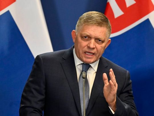 Фіцо ніяк не заспокоїться: у Словаччині після України накинулись на Чехію