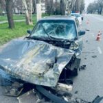 В Одессе столкнулись маршрутка и легковушка: есть пострадавшие