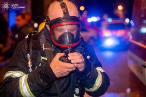В центре Одессы горел дом на Преображенской: подробности от спасателей