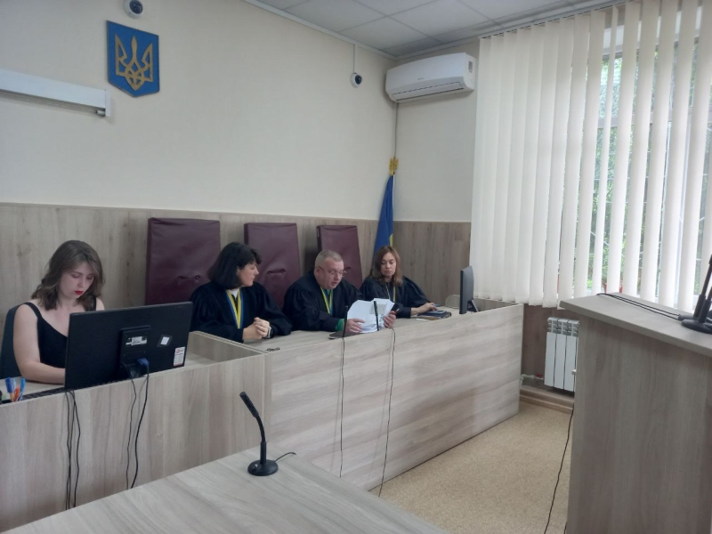 Без Нелі Штепи: у Полтаві вп’яте поспіль не зміг розпочатися суд над ексмеркою Слов’янська, бо вона не виходить на зв’язок