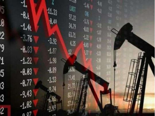 Світові ціни на&nbsp;нафту пішли вниз: чого варто побоюватися українцям