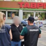Требовал деньги за разрешение на торговлю у моря: чиновник Одесского горсовета попался на взятке