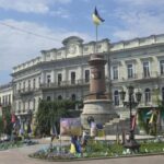 В Одессе с Европейской площади исчез баннер Демьяну Ганулу и Максиму Чайке