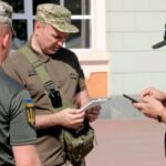 У работников ТЦК появятся бодикамеры: вручение повесток будет фиксироваться с 1 сентября