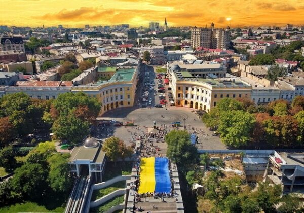 Одесса увеличила туристические доходы на 40%: город посетили миллионы, спрос на гостиницы растет Одесса увеличила туристические доходы на 40%: город посетили миллионы, спрос на гостиницы растет