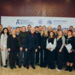 Форум прифронтових міст: що пишуть ЗМІ про політичний проєкт Арахамії під виглядом безпекового заходу