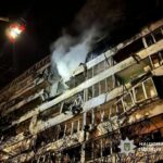 Росіяни вдарили по Києву і областлі балістикою та «Шахедами»: палають будинки, є загиблі та постраждалі (фото, відео)