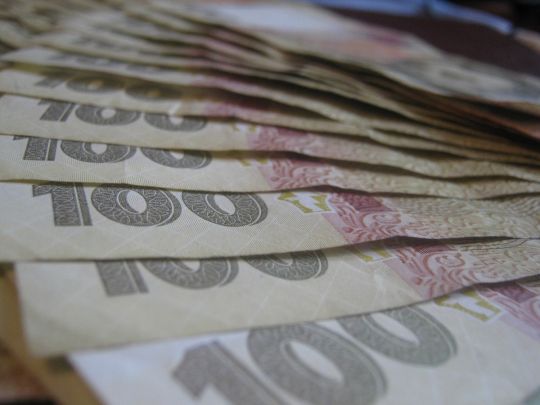 Виплати зростуть у кілька разів: кому з 1 грудня уряд підвищить допомогу
