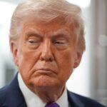 Трамп обвиняется в демонстрации секретной карты пассажирам частного рейса