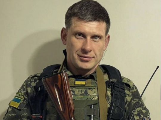 Зірка серіалу &laquo;Коли ми&nbsp;вдома&raquo;, який став десантником, отримав &laquo;Золотий хрест&raquo; від головкому ВСУ