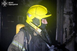 Российские БпЛА ударили по домам в Одессе: среди пострадавших – дети (обновлено) Российские БпЛА ударили по домам в Одессе: среди пострадавших – дети (обновлено)