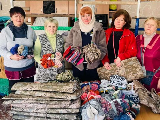 Вижити в норі легше з матрацом, подушкою і бутербродом з салом: як волонтерка з Лубен досі закриває базові потреби фронту